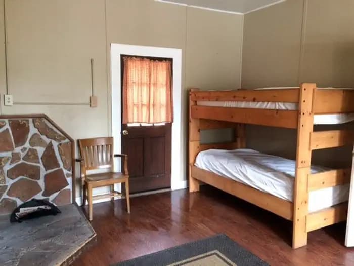 Spring Valley Cabin & Bunkhouse — photo 1