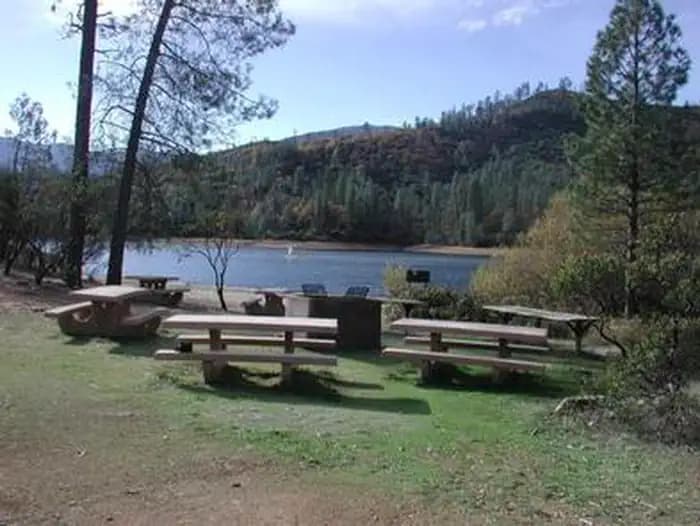 Whiskey Creek Group Picnic Area (Whiskeytown Nra) — photo 1