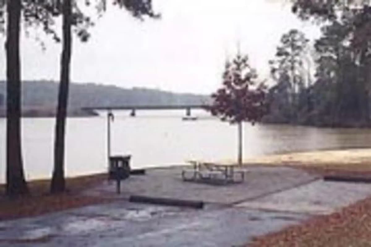 White Oak (Creek) Campground — photo 1