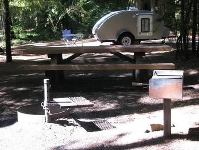 Lost Creek — photo 1