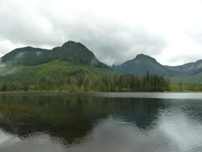 Florence Lake (East) Cabin — photo 1