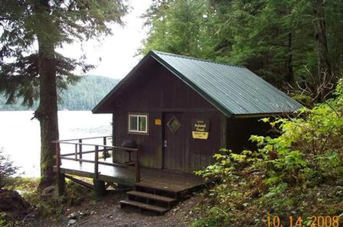 Mckinley Lake Cabin — photo 1