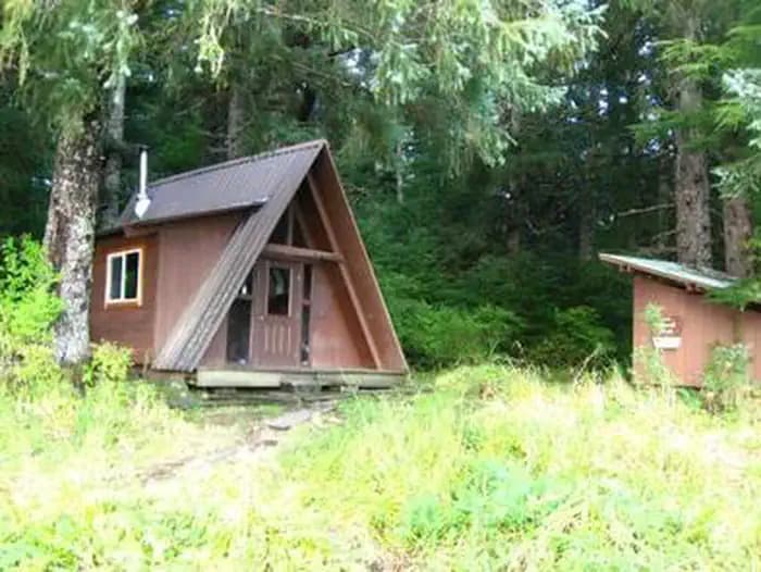 Salt Chuck East Cabin — photo 1