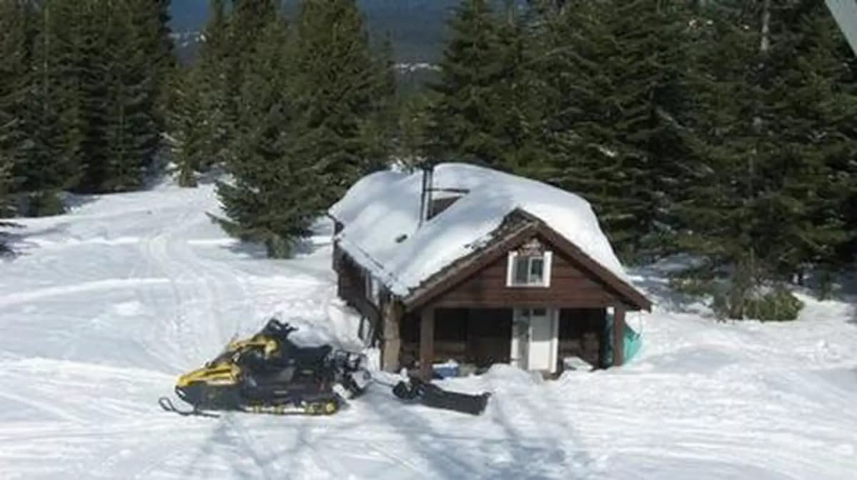 Walde Lookout Cabin — photo 1