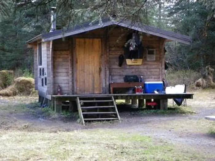 Raven Cabin — photo 1