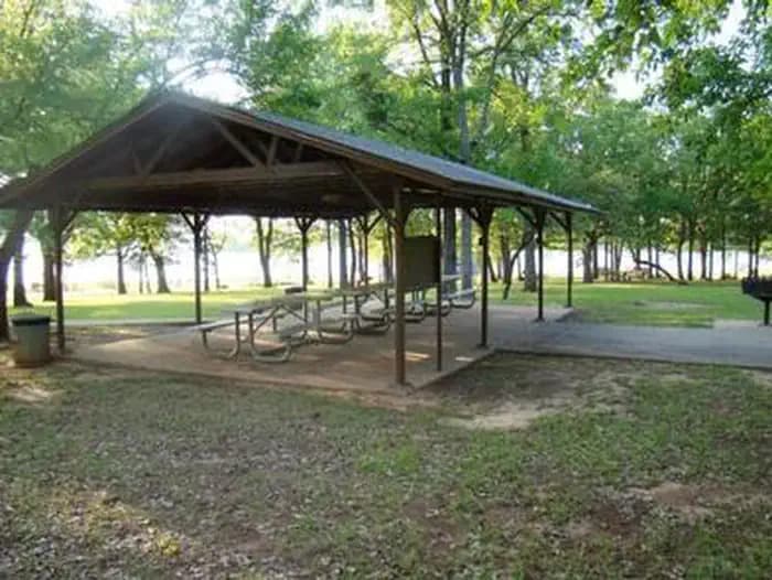 Wilson Point Pavilion — photo 1