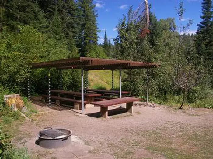 Willow Flat Campground — photo 1