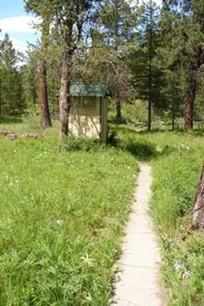 Antlers Guard Station Cabin — photo 1
