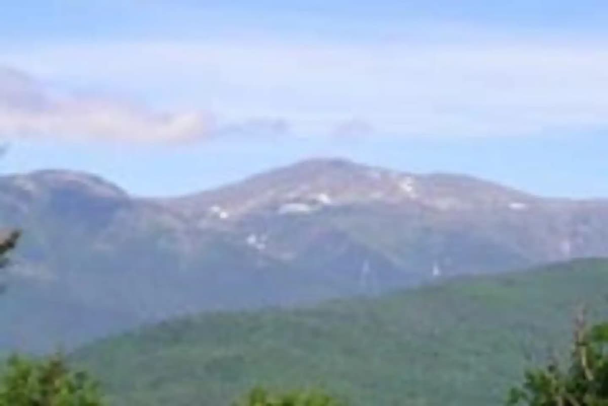 Black Mountain Cabin — photo 1
