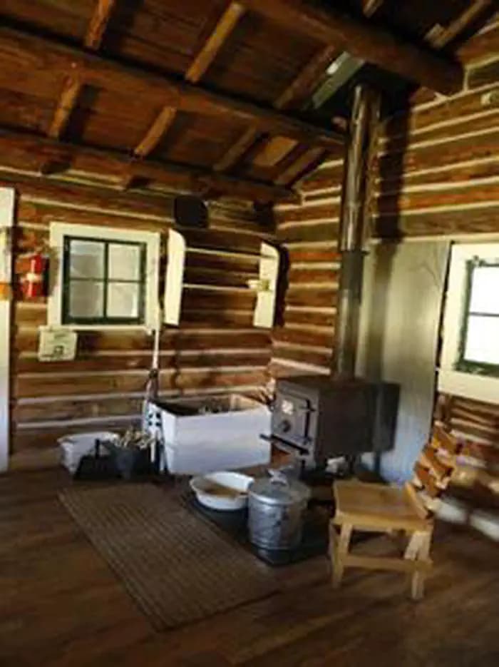 Black Butte Cabin — photo 1
