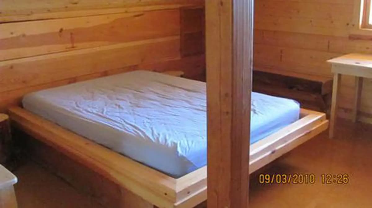 Gordon Reese Cabin — photo 1