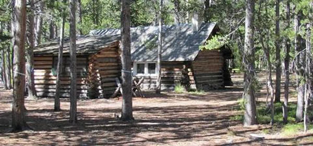 Twin Lakes Cabin (Mt) — photo 1