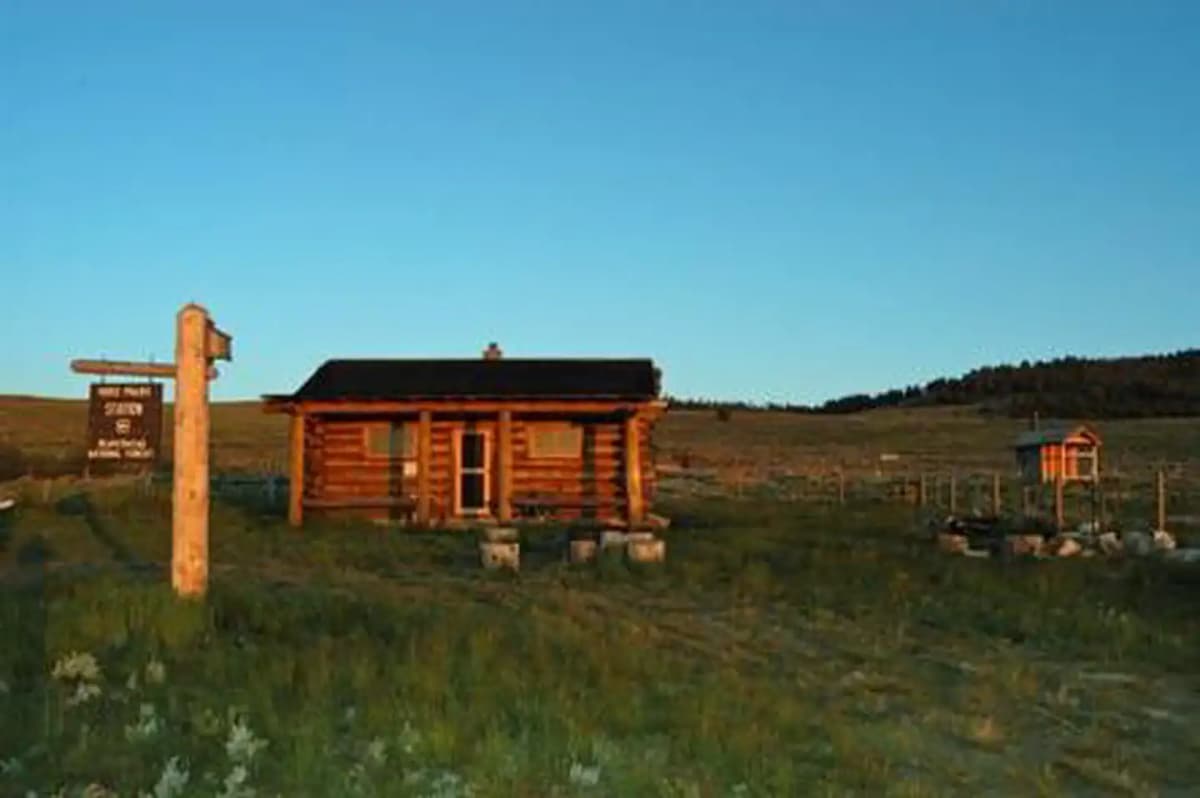 Horse Prairie Cabin — photo 1
