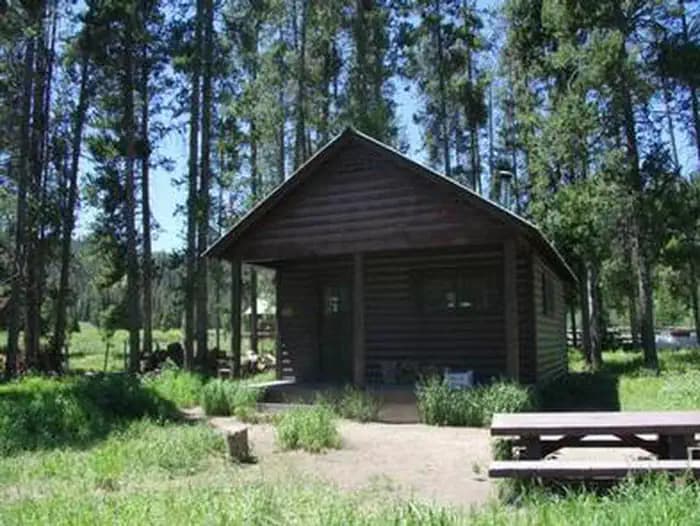 Meadows Cabin — photo 1
