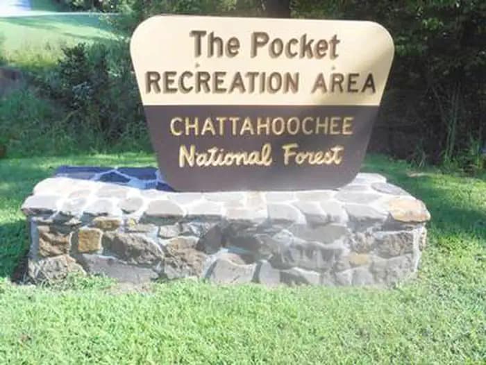 Pocket Picnic Shelter — photo 1