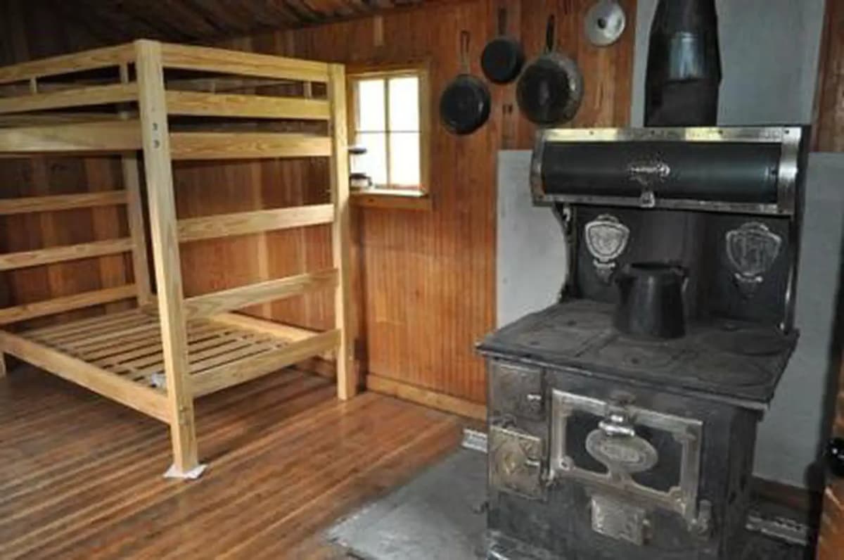 Fitton Guard Station Cabin — photo 1