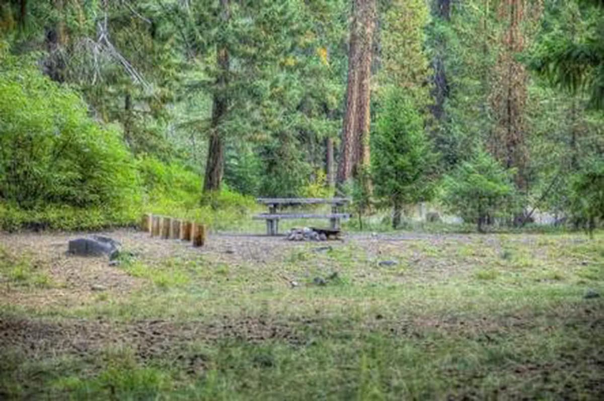 Little Naches Campground — photo 1