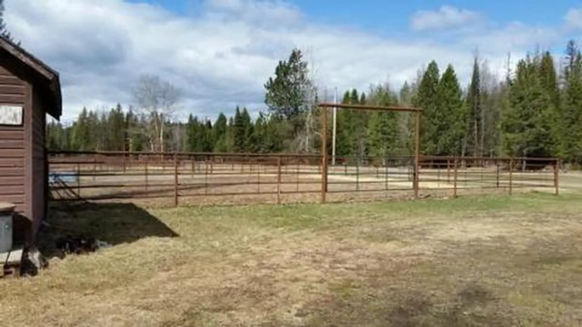 Owl Creek Corral — photo 1