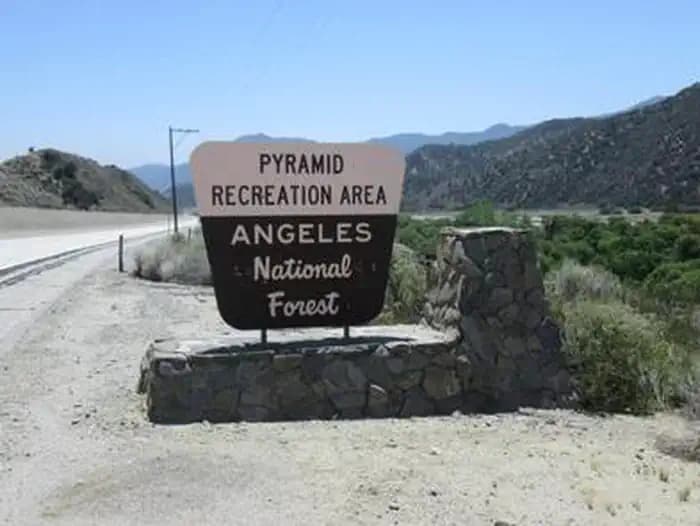 Pyramid Lake - Emigrant Landing Day Use Area — photo 1