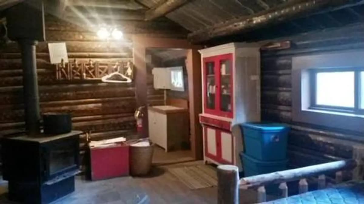 Cummings Cabin — photo 1