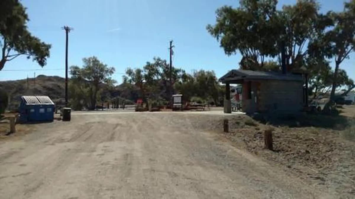 Crossroads Campground — photo 1