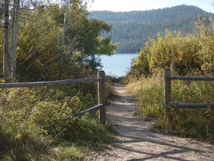 Half Moon Lake Campground — photo 1