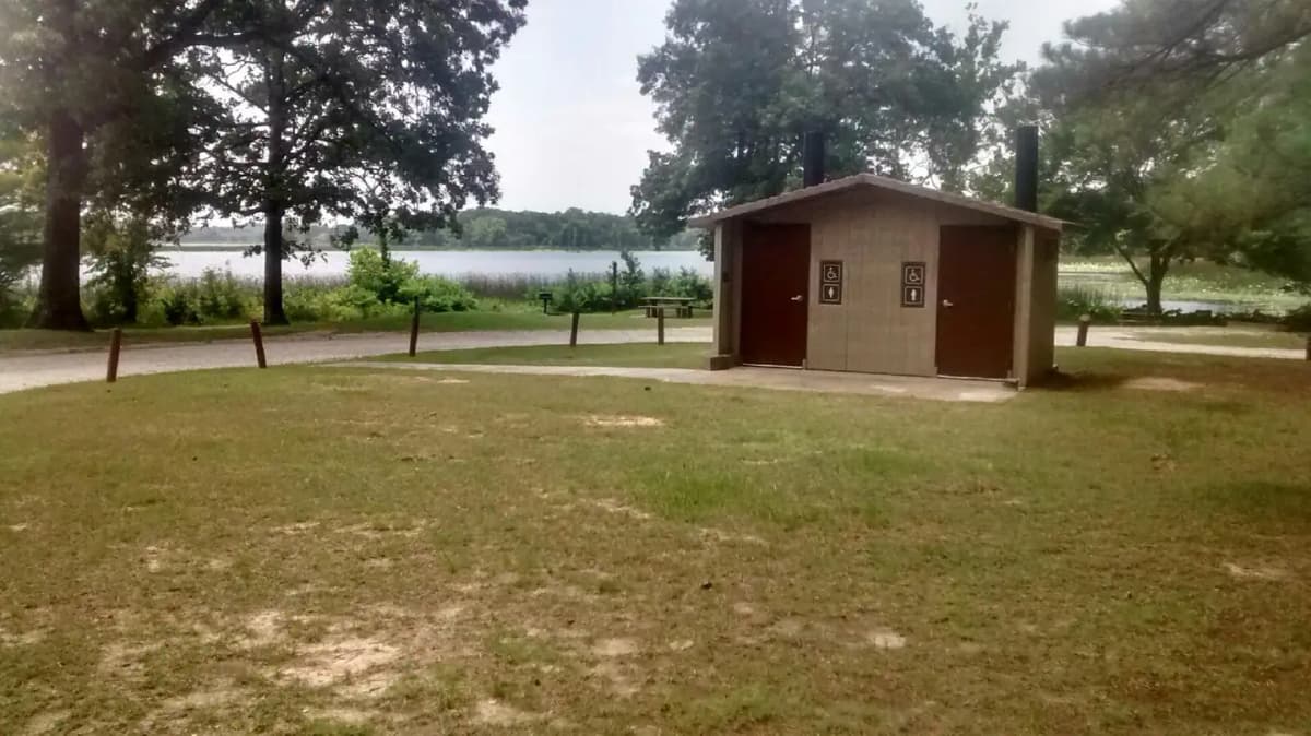 West Lake Davy Crockett — photo 1