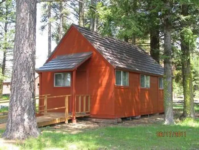 Summit Guard Station Bunkhouse — photo 1